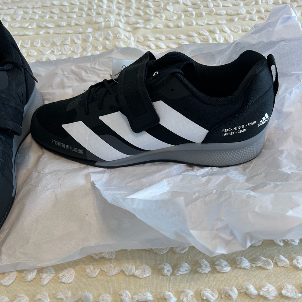 Adidas Adipower Weightlifting 3 Shoes - Picture 14 of 16